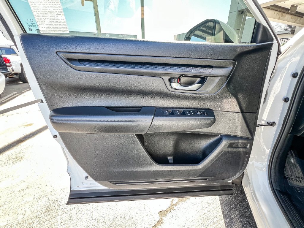Used 2023 Platinum White Pearl Honda LX image 19