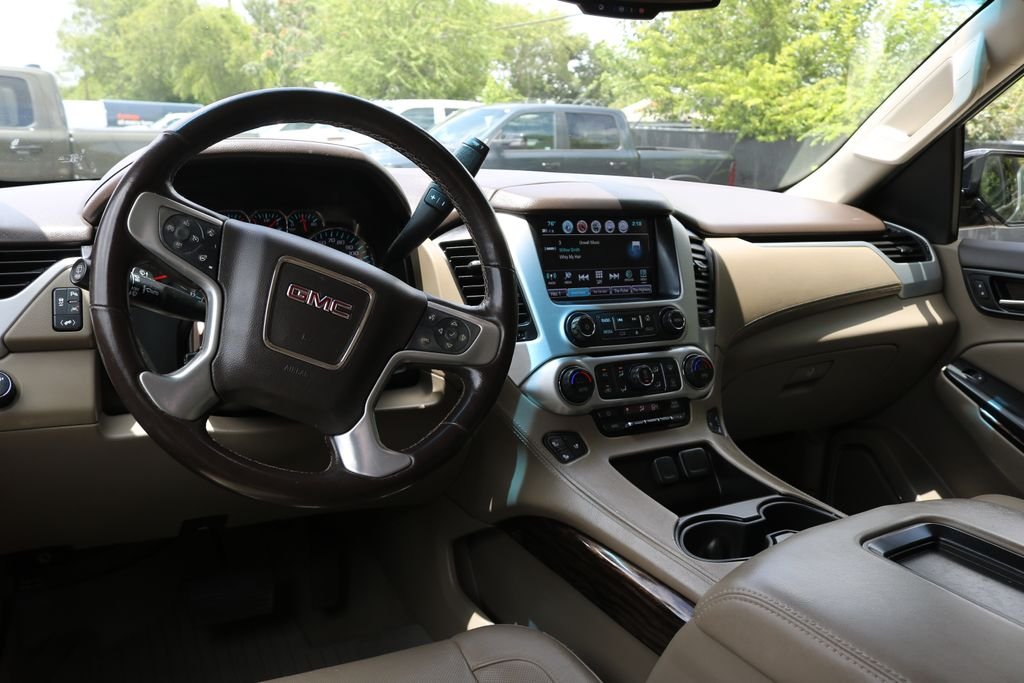 Used 2019 Black GMC SLT image 15