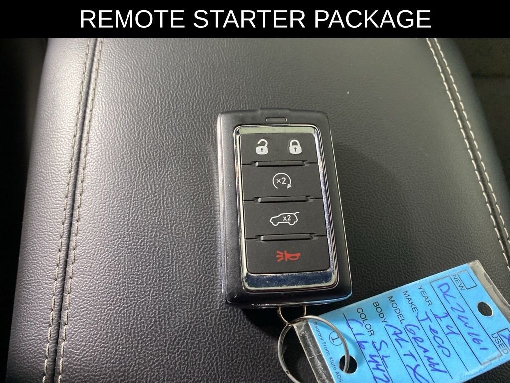Used 2024 Silver Jeep Altitude X image 8