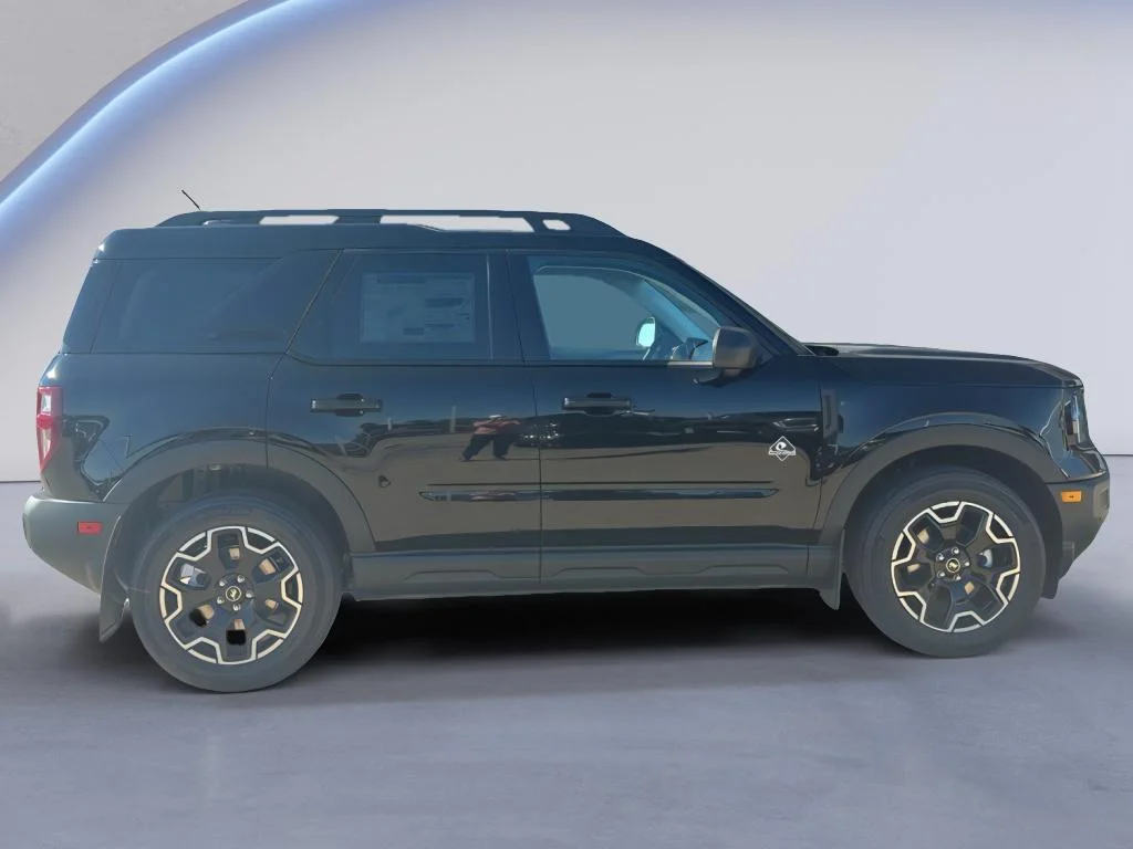 New 2026 Shadow Black Ford Outer Banks® image 7