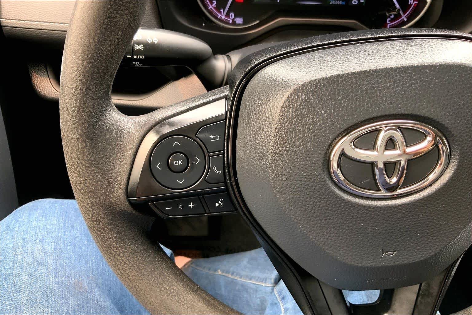 Used 2023 Silver Sky Metallic Toyota XLE image 24