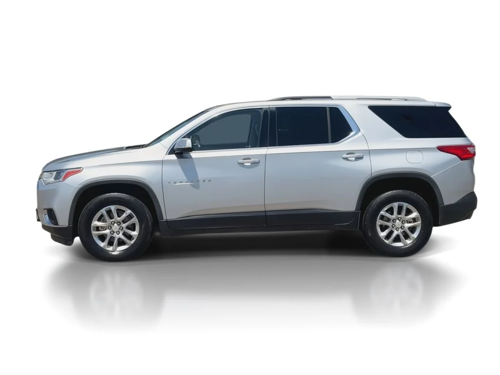 Used 2018 Silver Chevrolet LT image 5