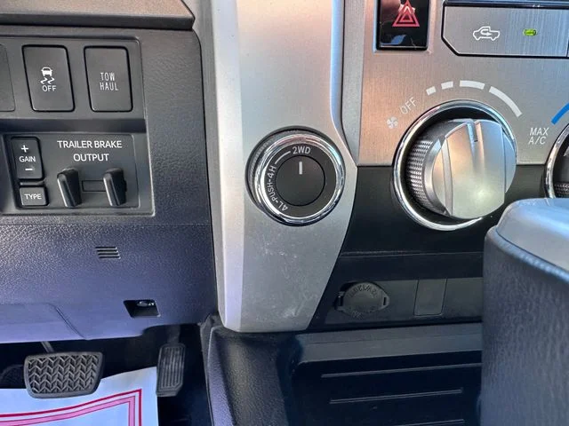 Used 2017 Gray Toyota SR5 image 15