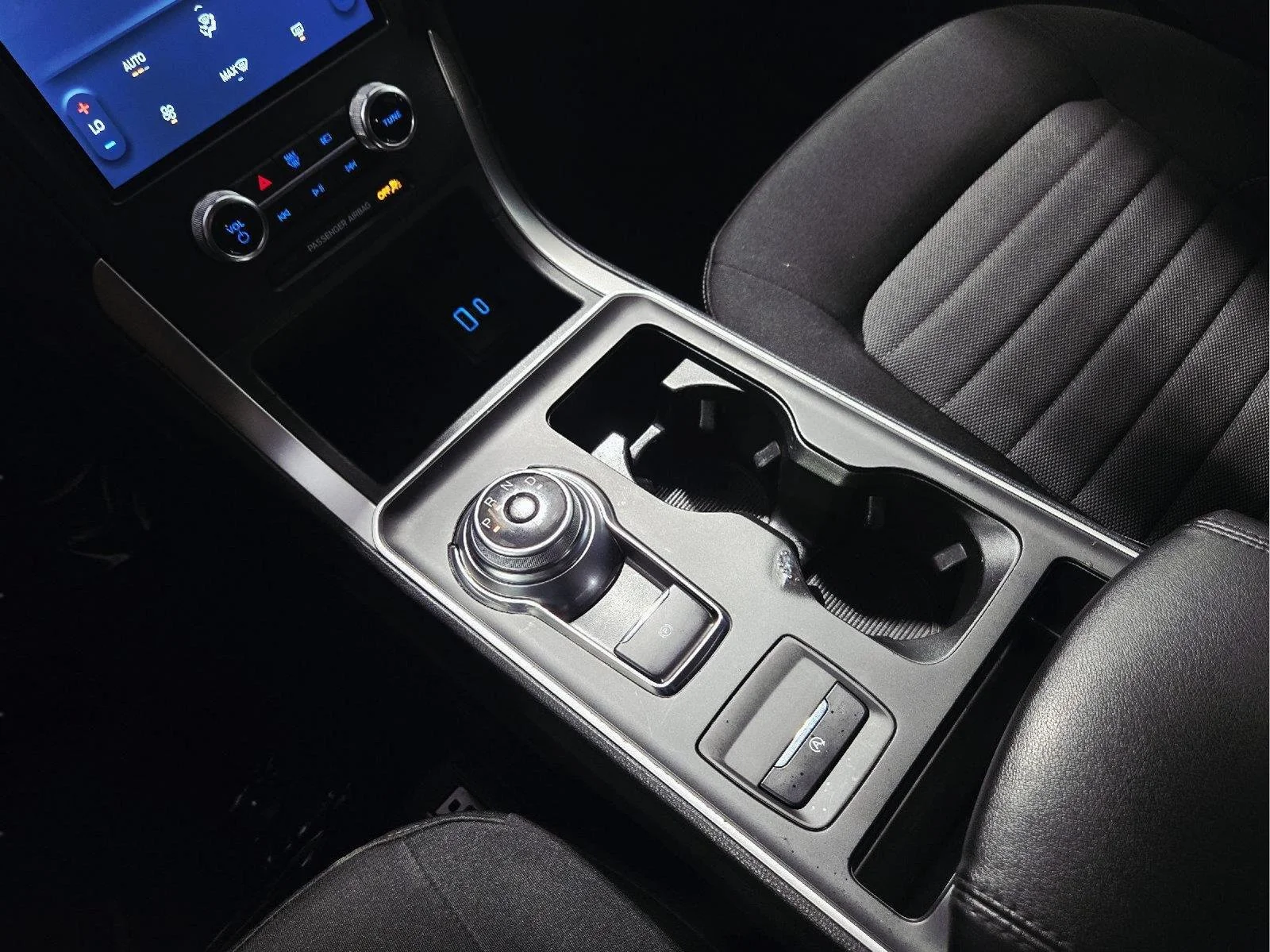 Used 2023 Agate Black Ford SE image 31