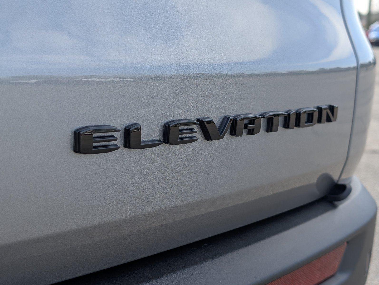 New 2026 Sterling Metallic GMC Elevation image 32
