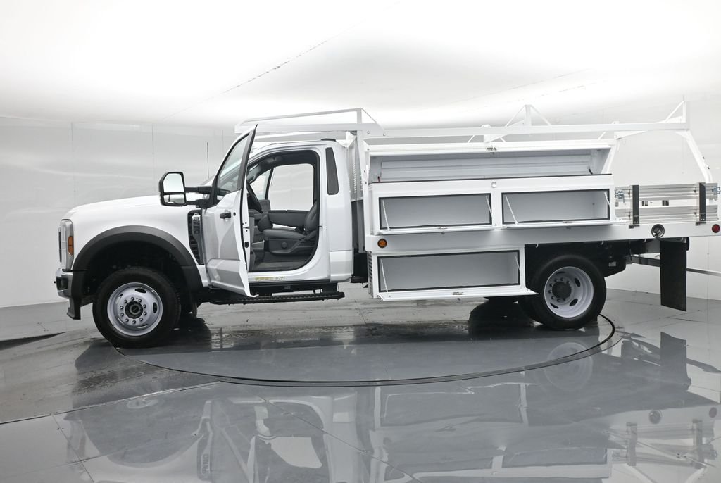 New 2025 Oxford White Ford XL image 40