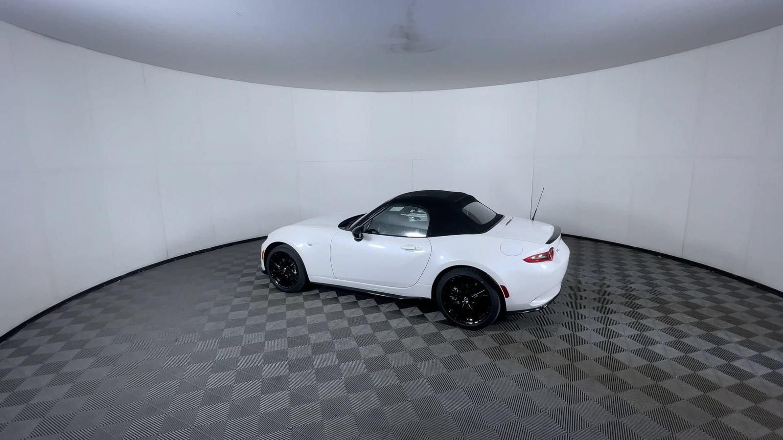 New 2026 Snowflake White Pearl Mazda Club image 6