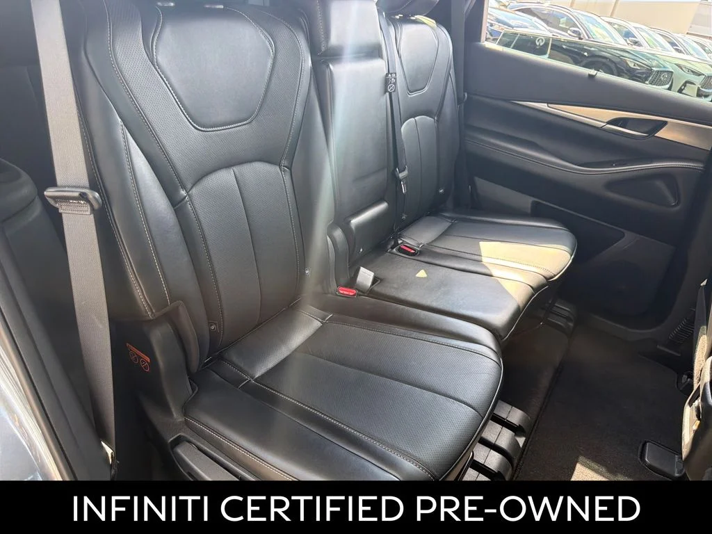 Certified Used 2023 Graphite Shadow INFINITI LUXE image 37