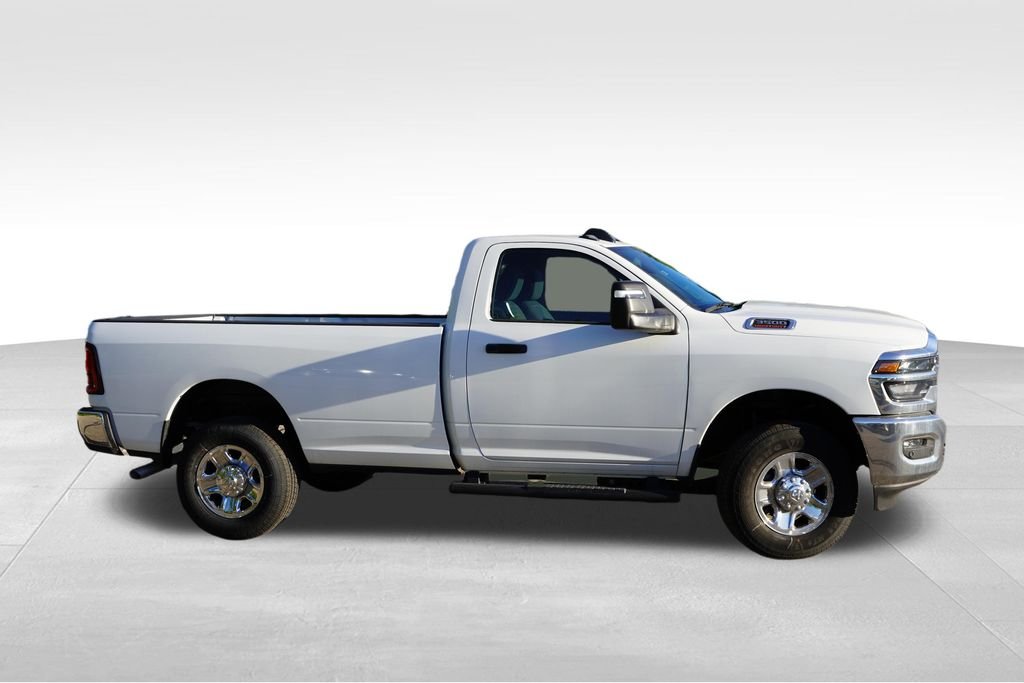 New 2026 Bright White Clear-Coat Exterior Paint RAM Tradesman image 2