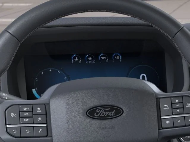 Used 2025 White Ford XLT image 13
