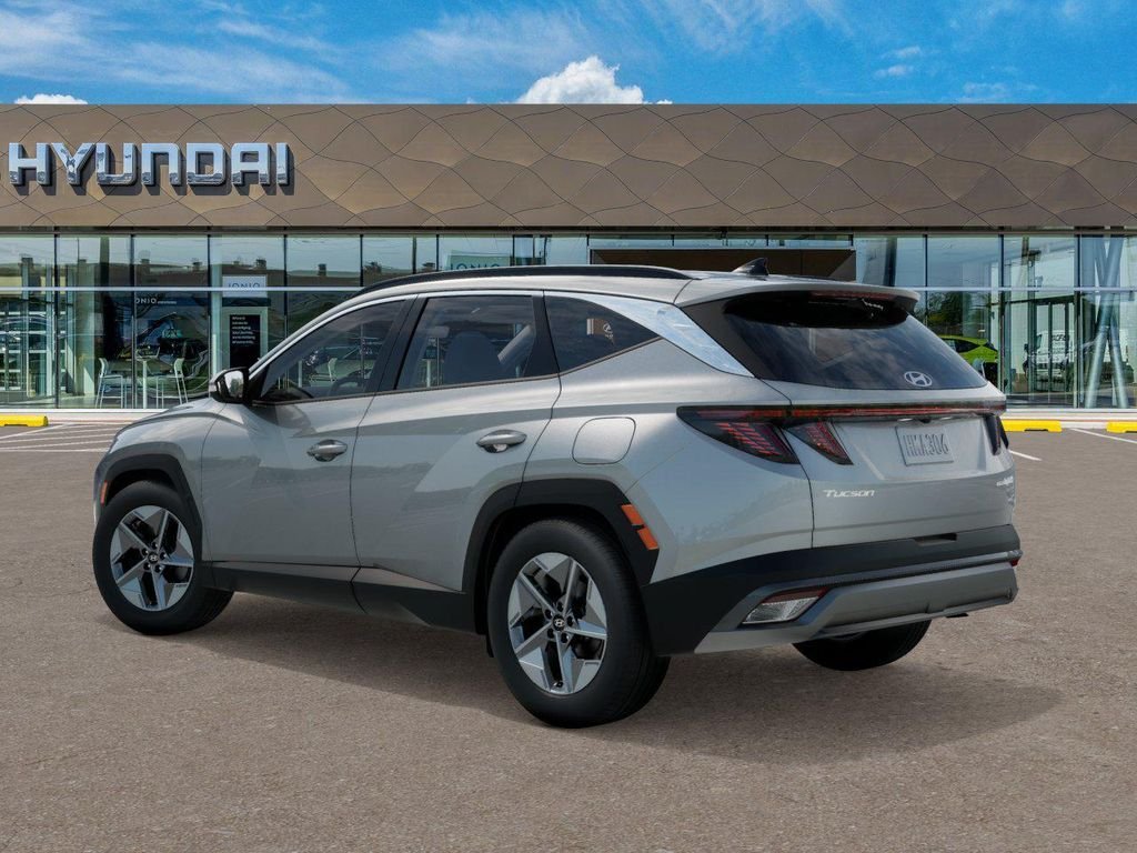 New 2026 Silver Hyundai SEL Convenience image 5