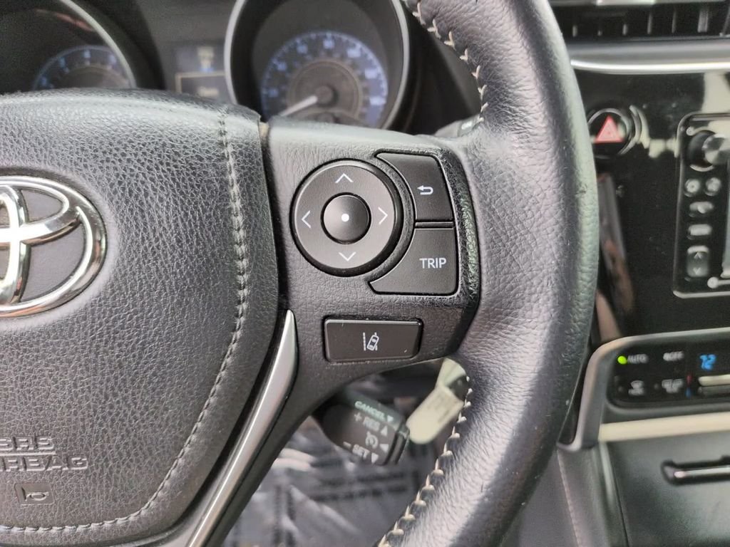 Used 2017 Black Toyota Base image 23