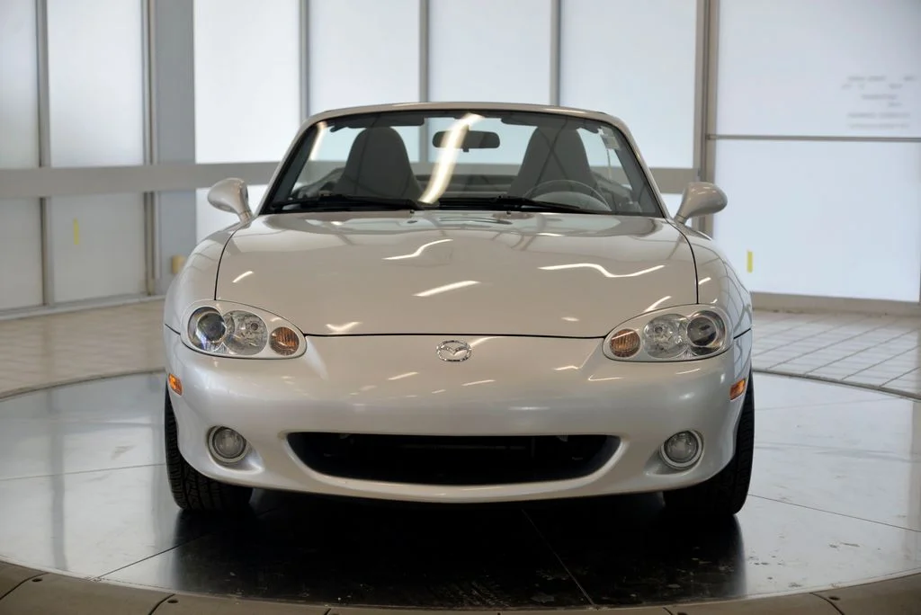 Used 2003 Silver Mazda Base image 3