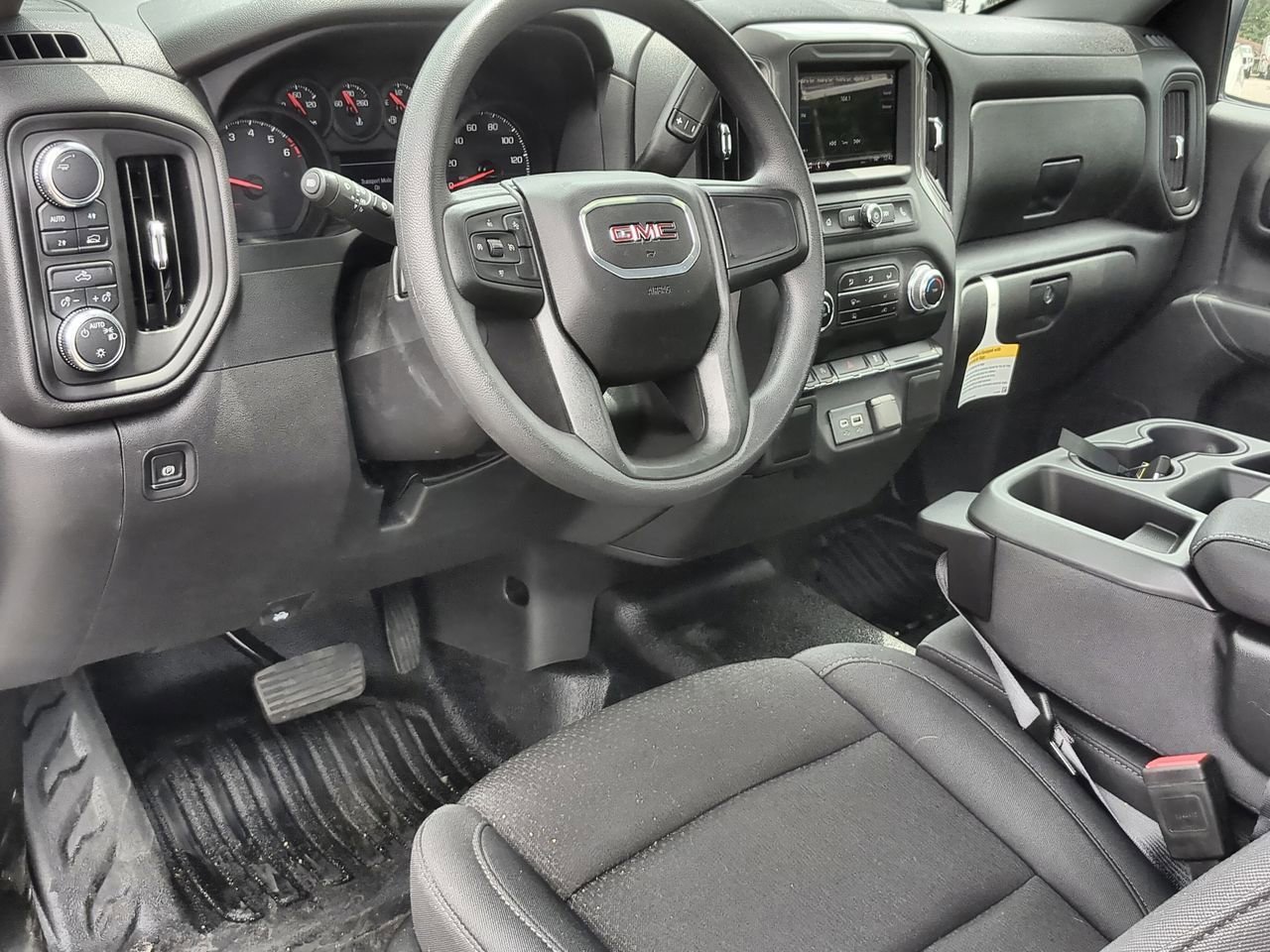 2025 GMC Sierra 1500 Pro - Photo 10
