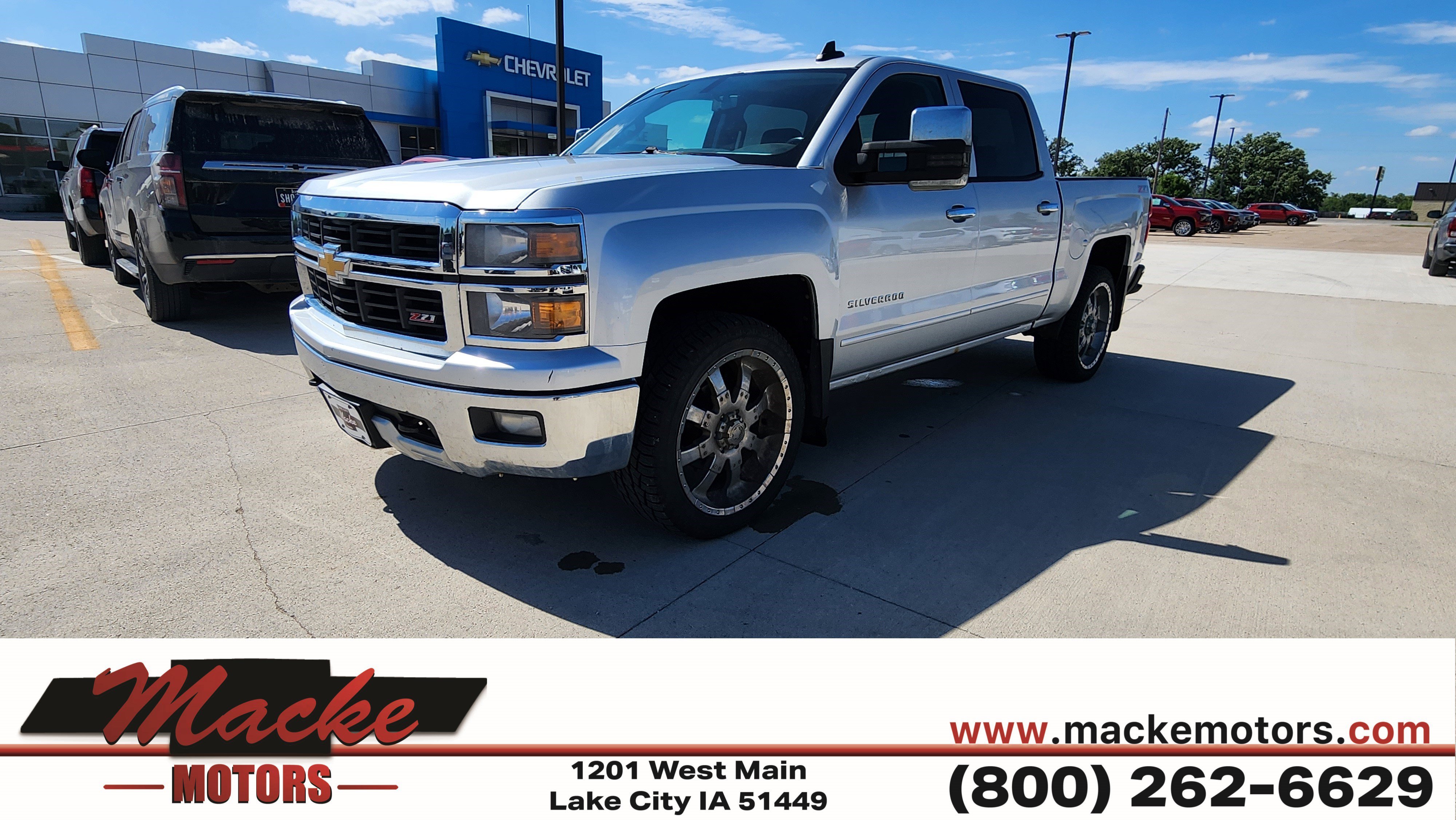 2015 Chevrolet Silverado 1500 LT 4X4 Crew Cab Short Box's photo
