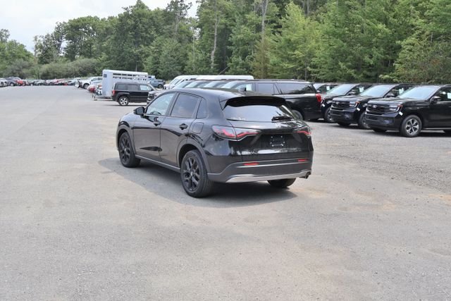 Used 2024  Honda Sport image 5