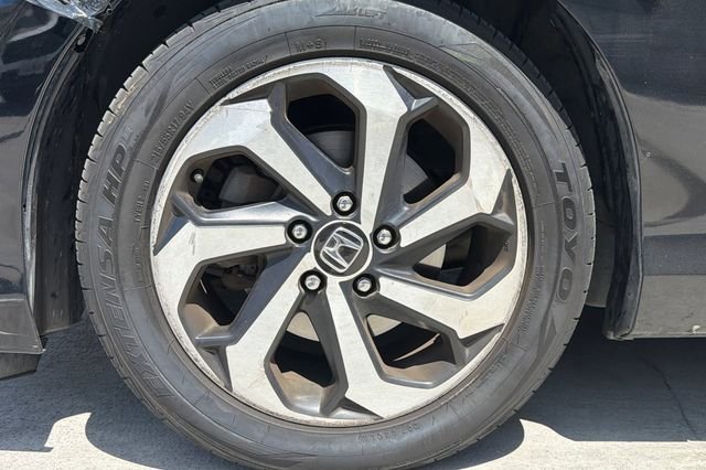 Used 2016 Crystal Black Pearl Honda EX-L image 5