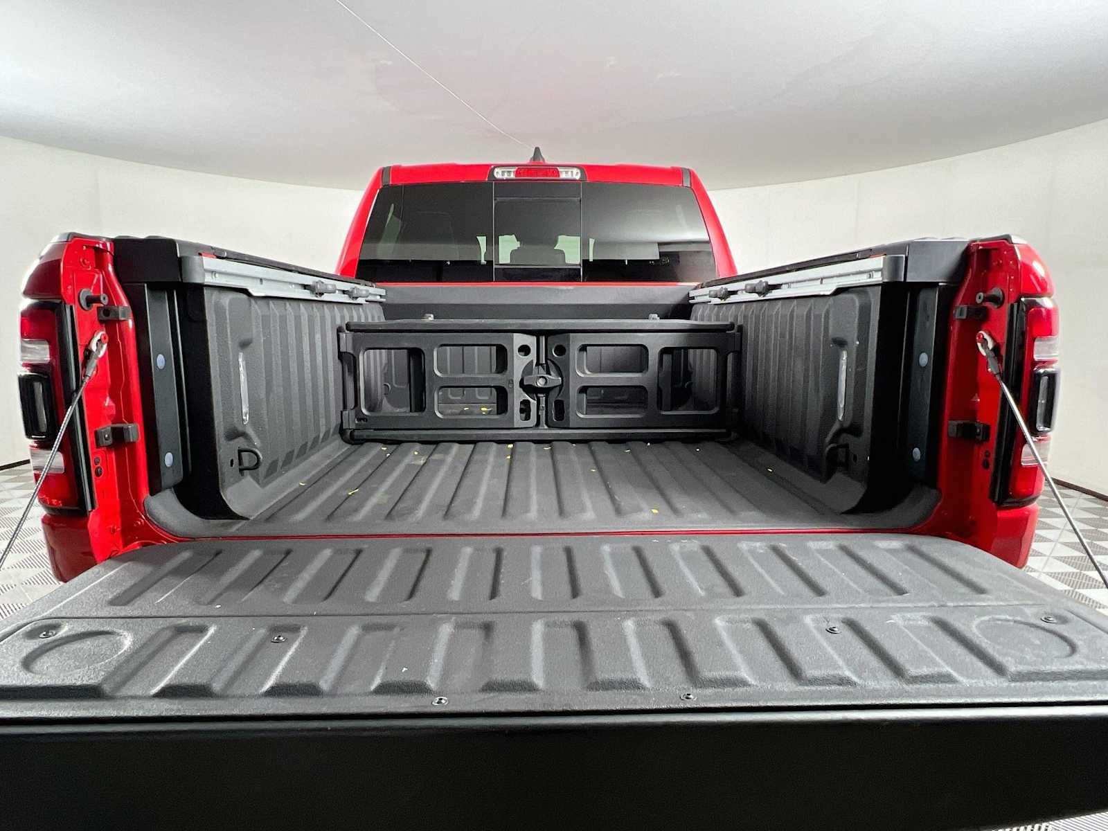 Used 2022 Flame Red Clearcoat Ram Laramie image 27