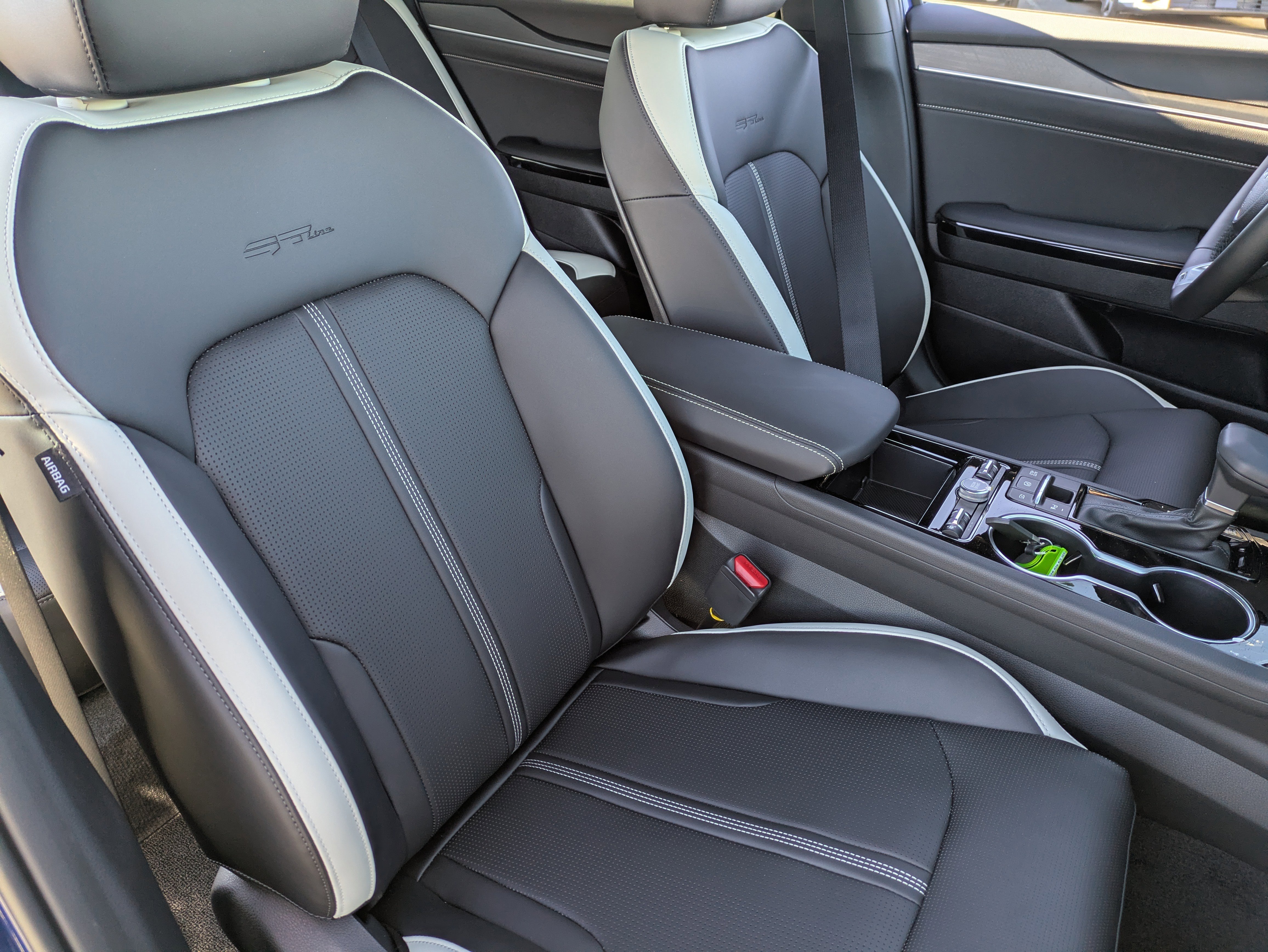 New 2026 Yacht Blue Kia GT-Line AWD image 10