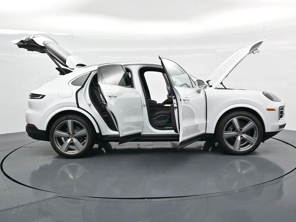 New 2026 White Porsche  image 27
