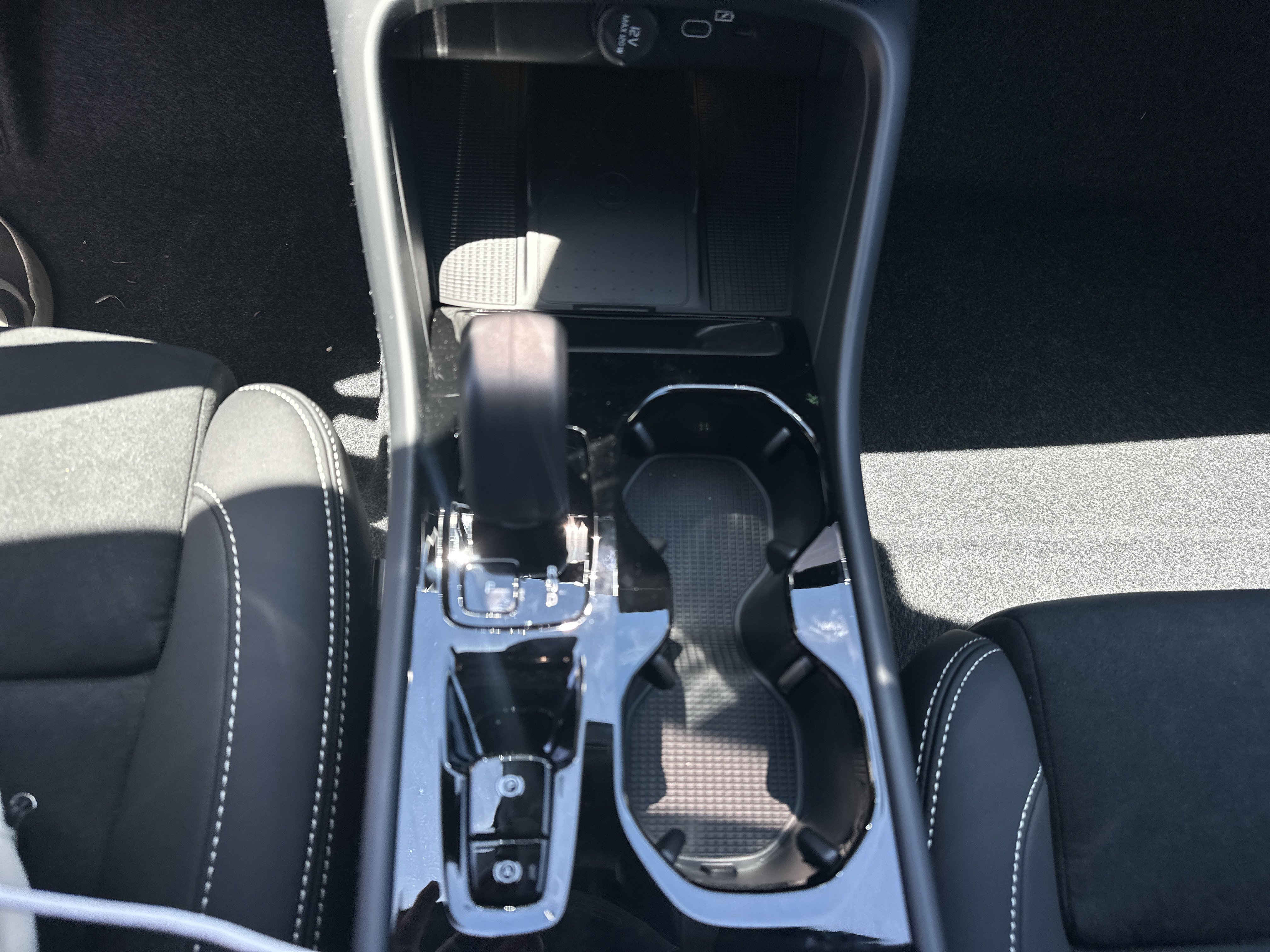 New 2026 Vapour Grey Volvo Ultra image 20