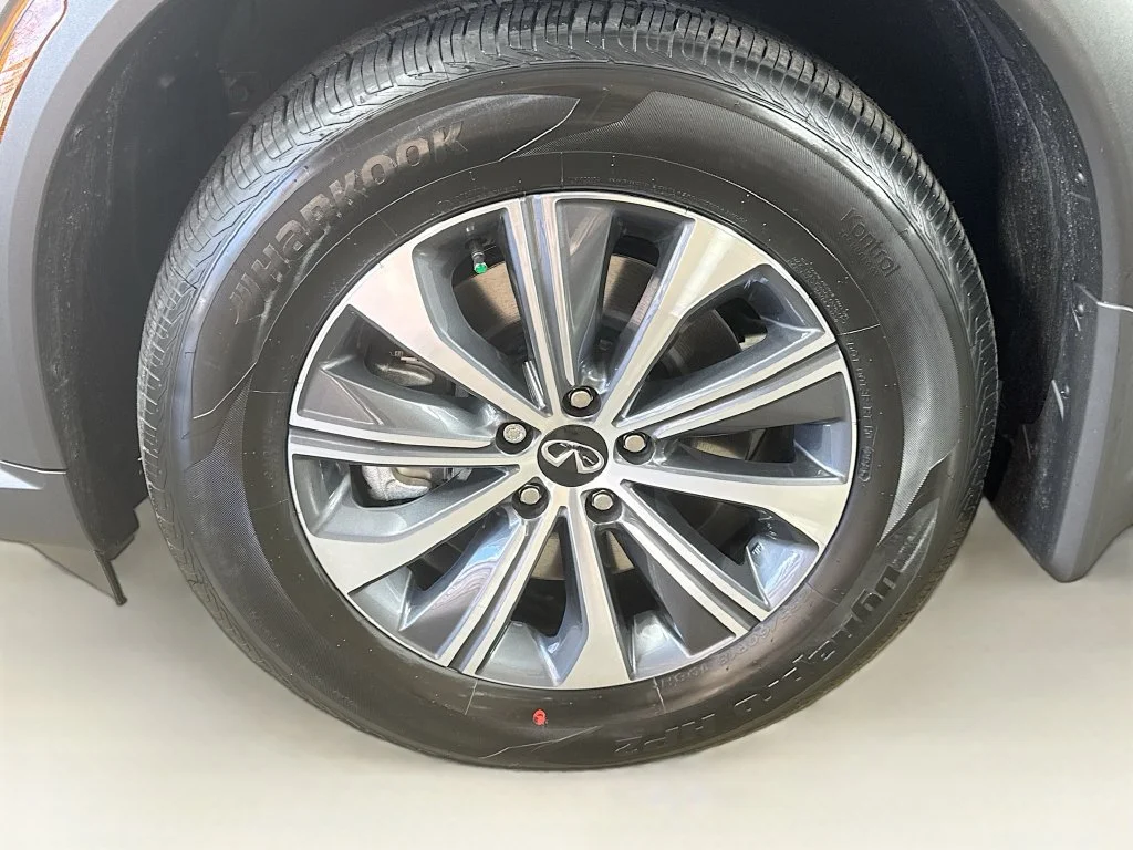 Certified Used 2026 Graphite Shadow INFINITI PURE image 43