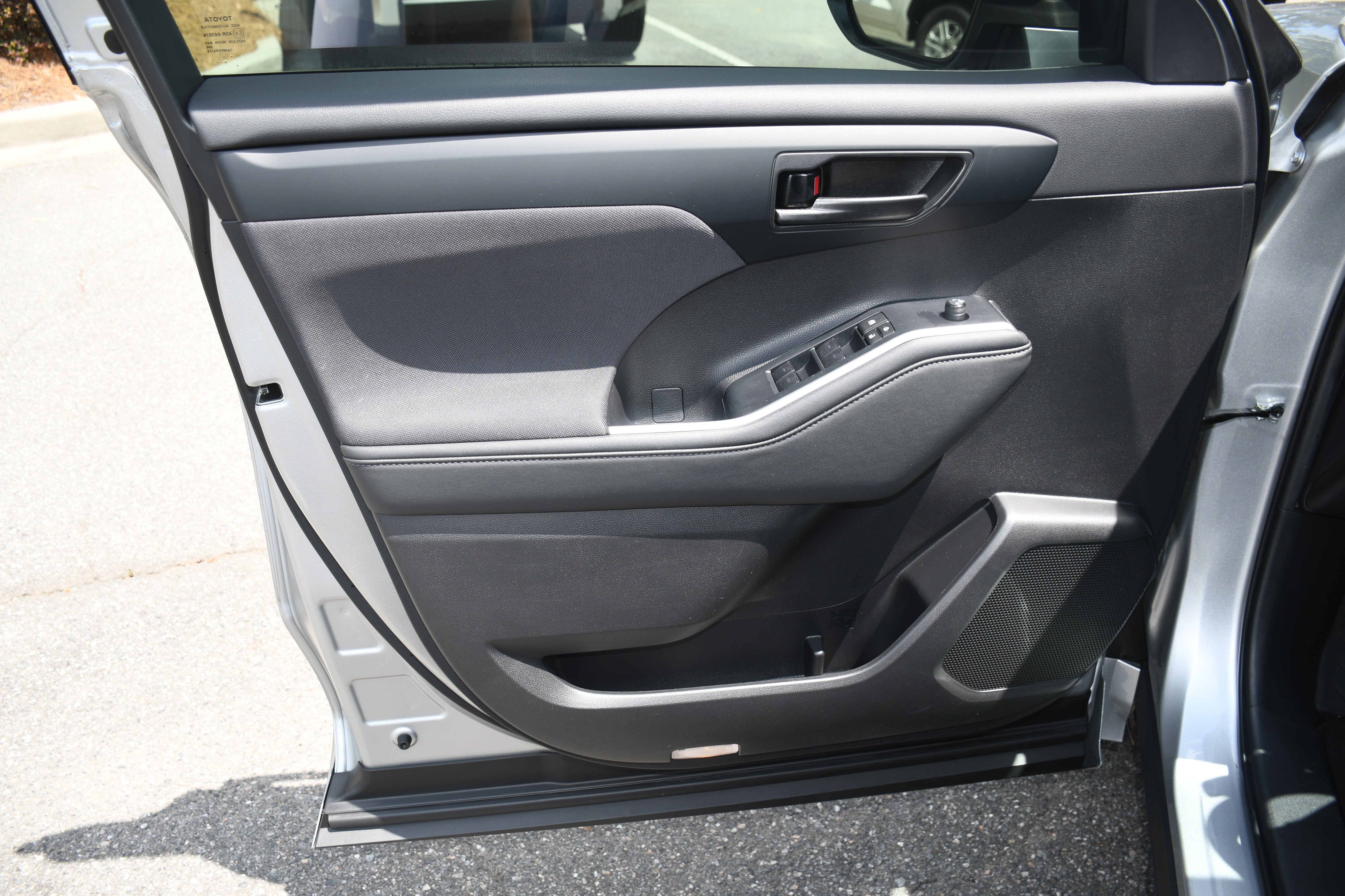 Used 2023 Silver Toyota LE image 8