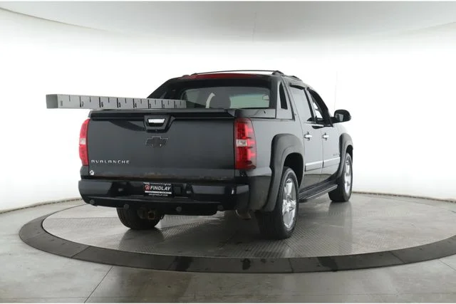 Used 2012 Black Chevrolet LTZ image 7