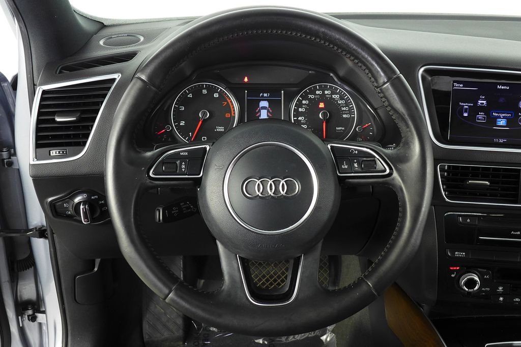 Used 2015 Silver Audi 2.0T Premium Plus image 27