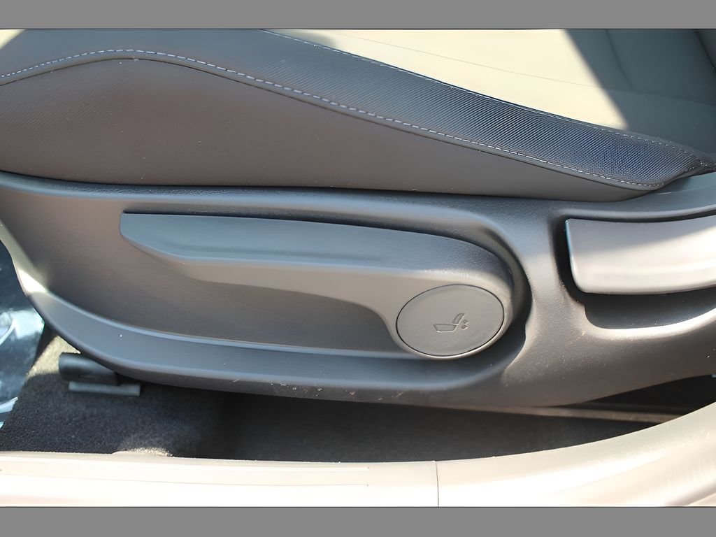 Certified Used 2025 Abyss Black Hyundai SEL Sport image 13