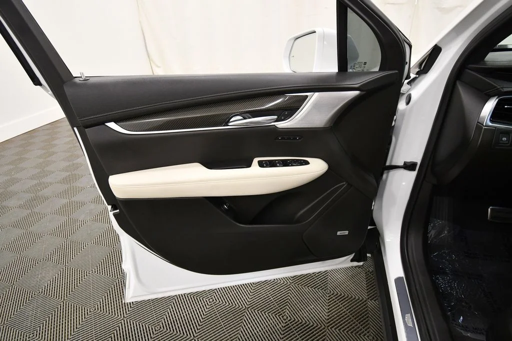 Used 2023 White Cadillac Sport image 13