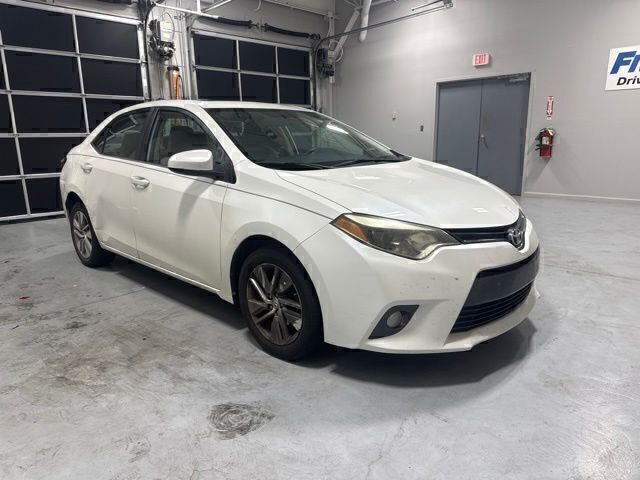 Used 2015 White Toyota LE ECO Plus image 3