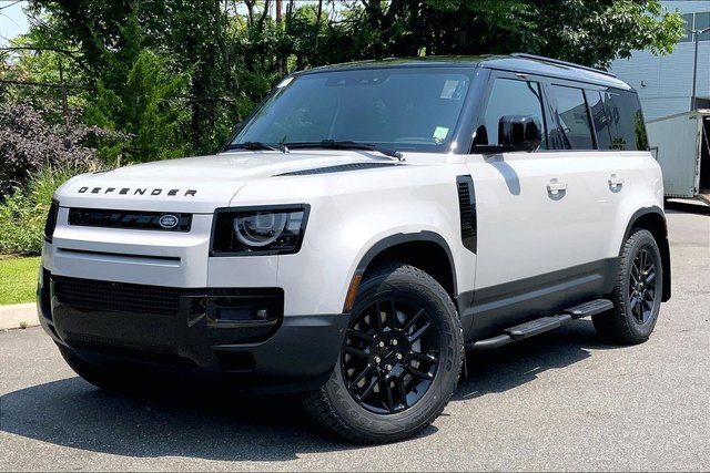 2026 Land Rover Defender 110 S