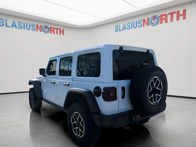 Used 2025 White Jeep Rubicon image 7