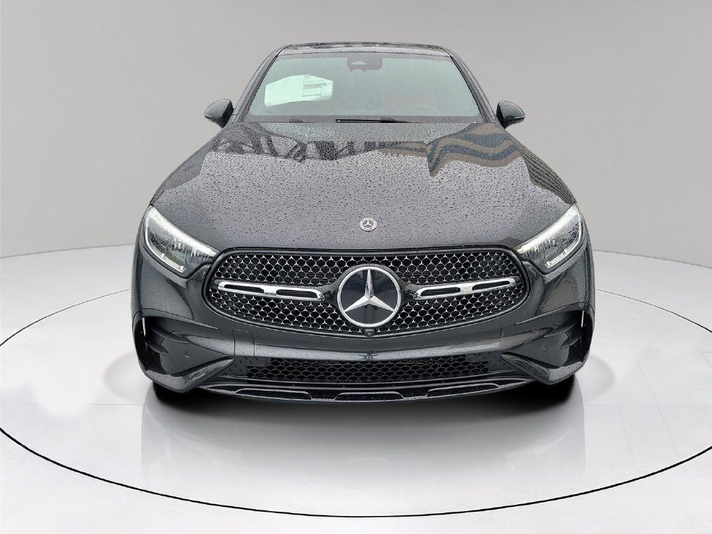 New 2027 Graphite Grey Metallic Mercedes-Benz GLC 300 image 2