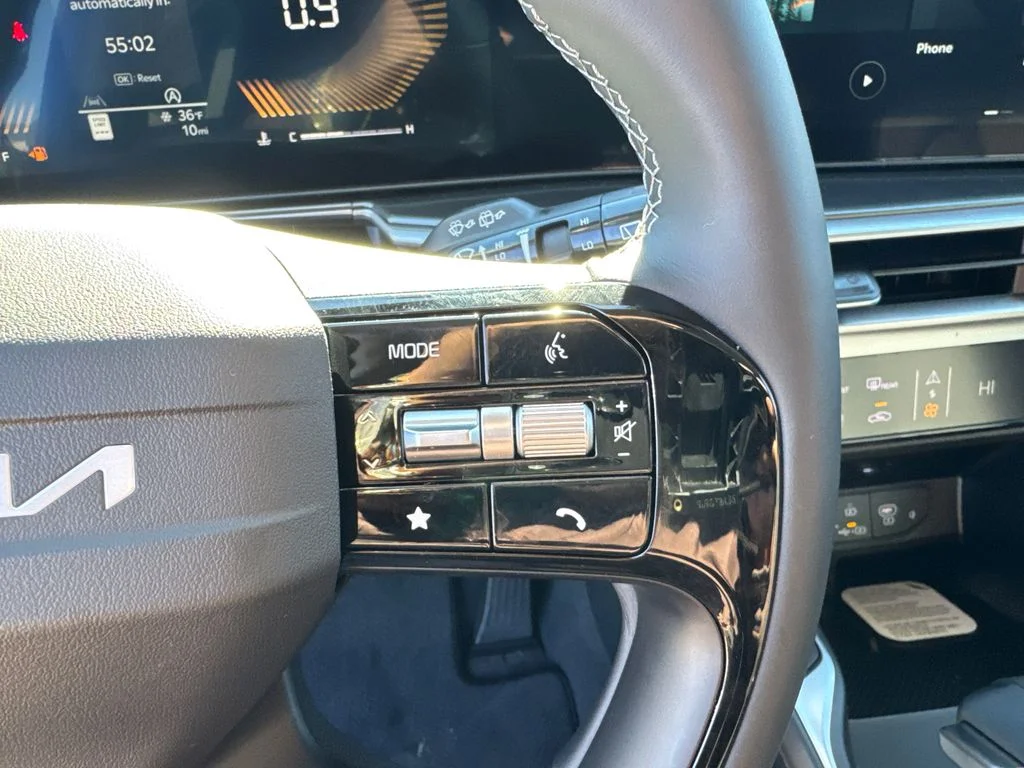 New 2026 Gray Kia S image 26