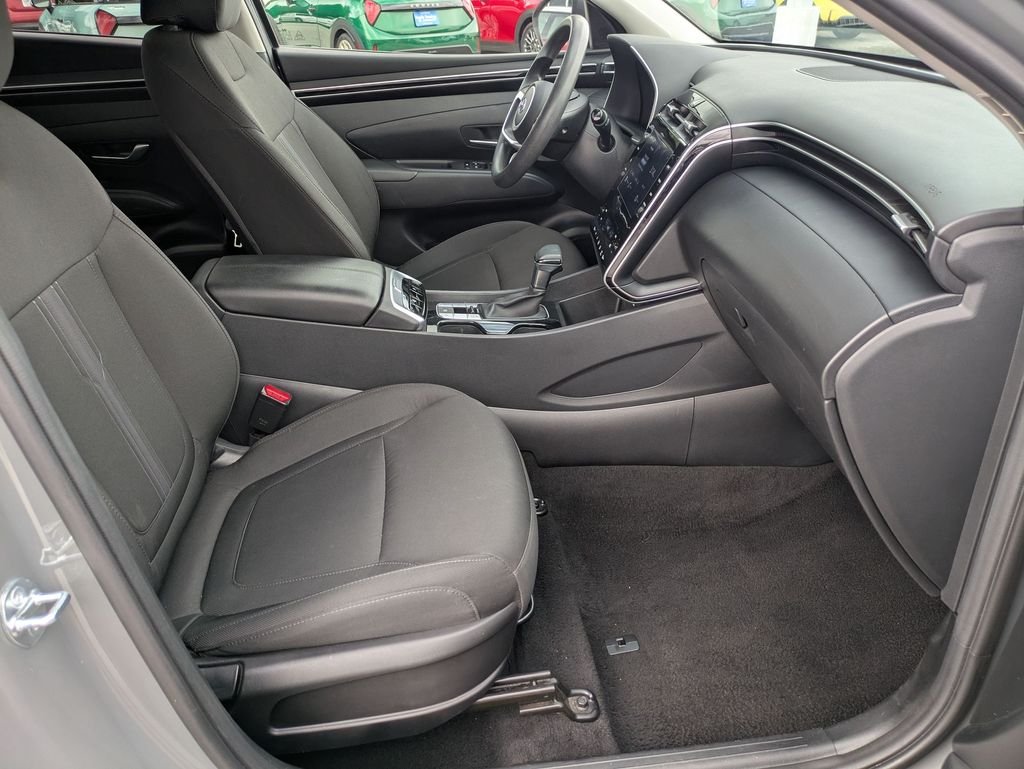 Used 2024 Gray Hyundai SEL image 21
