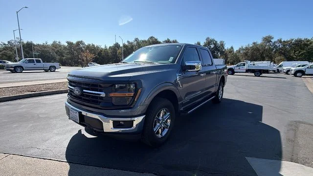 Used 2025 Gray Ford XLT image 1