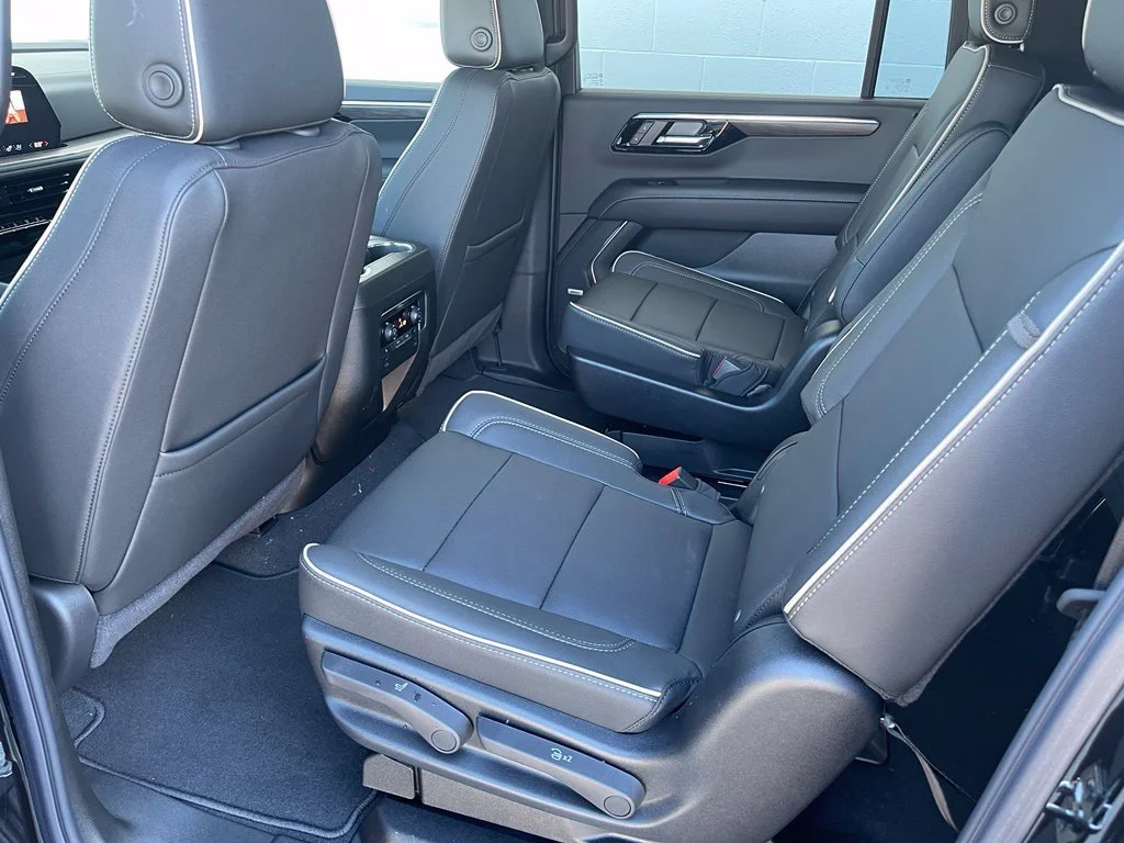 New 2026 Black Chevrolet Premier image 25
