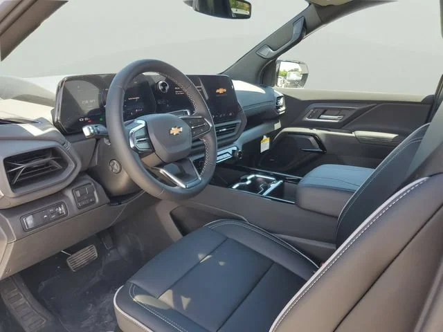 New 2026 Summit White Chevrolet LT - Extended Range image 18