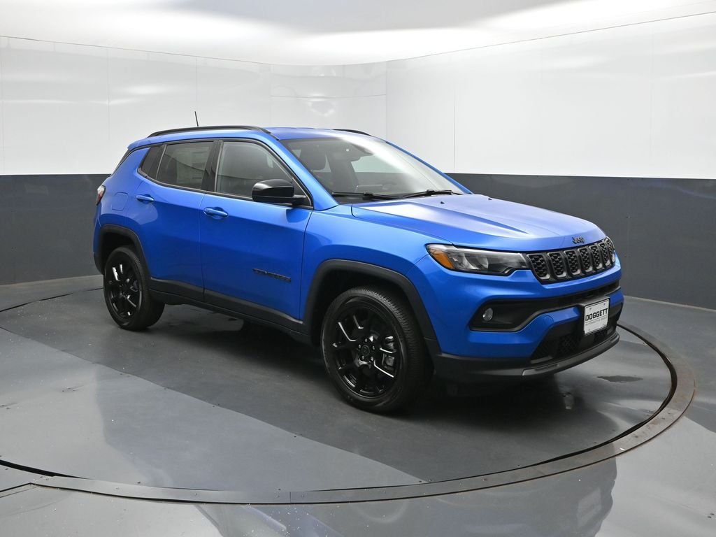 New 2026 Hydro Blue Pearlcoat Jeep Latitude image 25