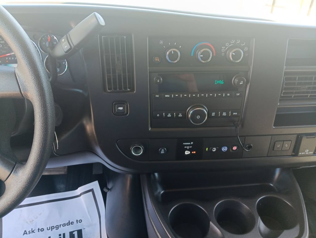 Used 2024 Summit White Chevrolet WT image 17