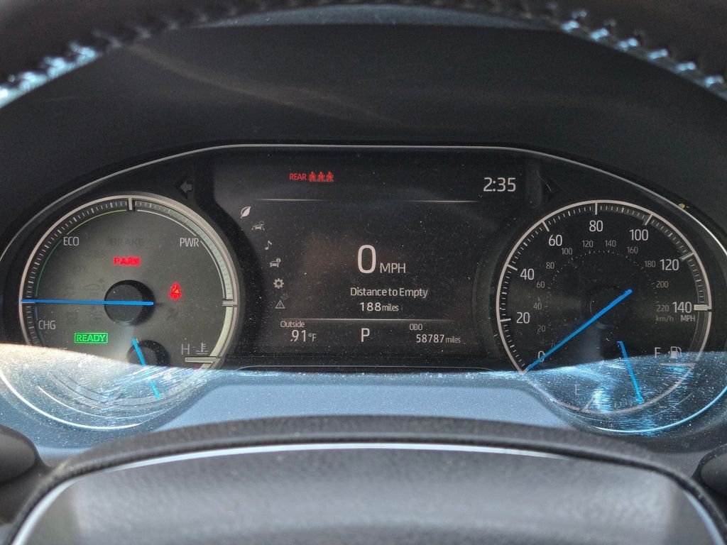 Used 2021 White Toyota XLE image 25