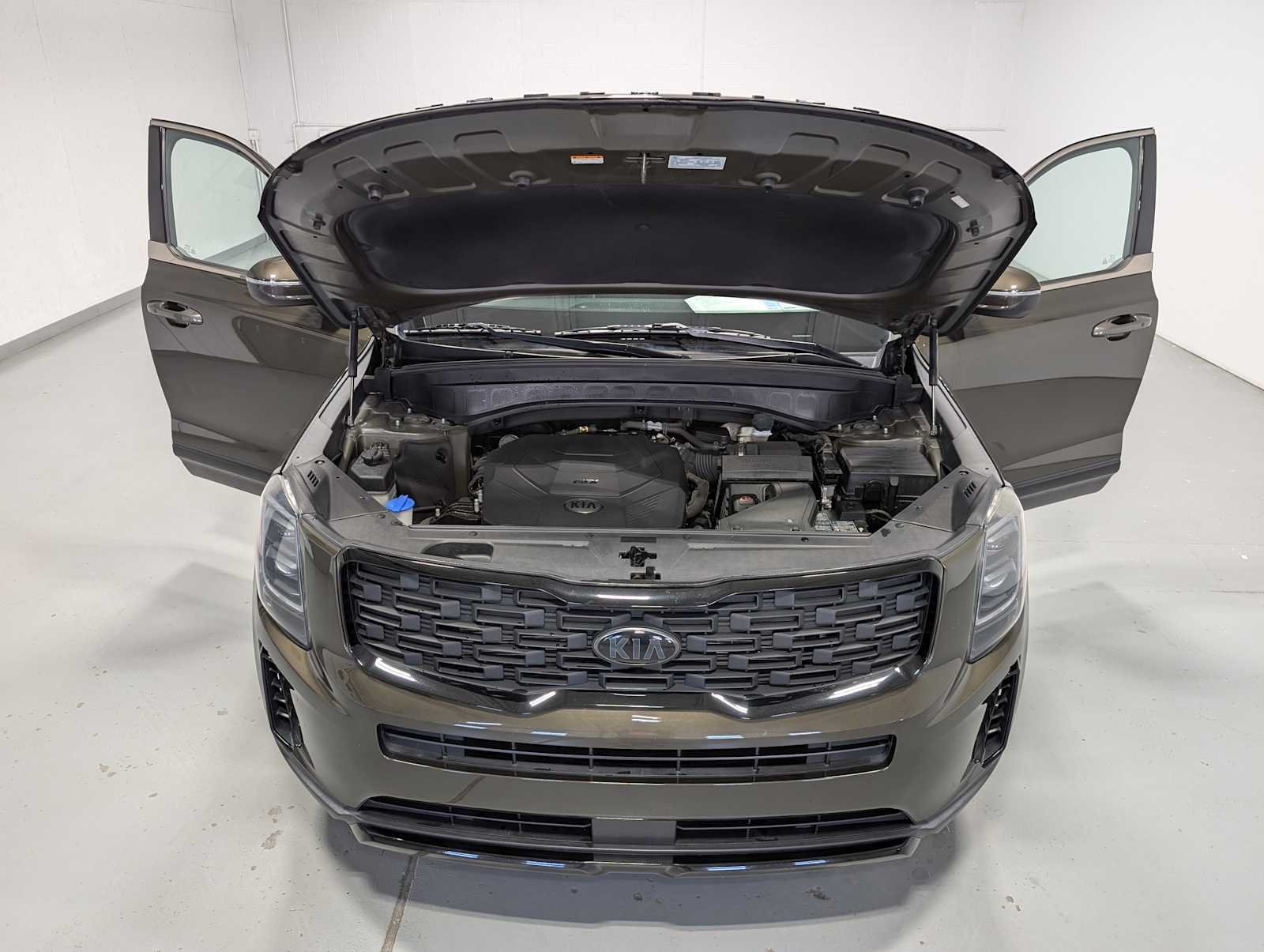 Used 2021 Dark Moss Kia EX image 13
