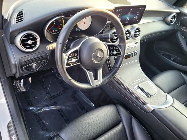 Used 2022 White Mercedes-Benz GLC 300 image 15