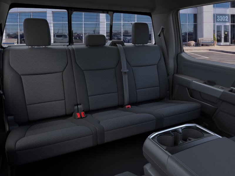 New 2026 Carbonized Gray Metallic Ford XLT image 23