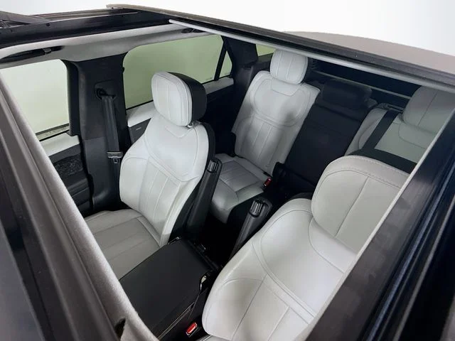 Certified Used 2023 Blue Land Rover First Edition image 14