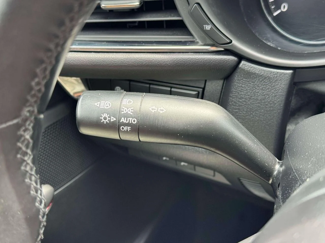 Used 2024 Polymetal Gray Metallic Mazda 2.5 S Carbon Edition image 26