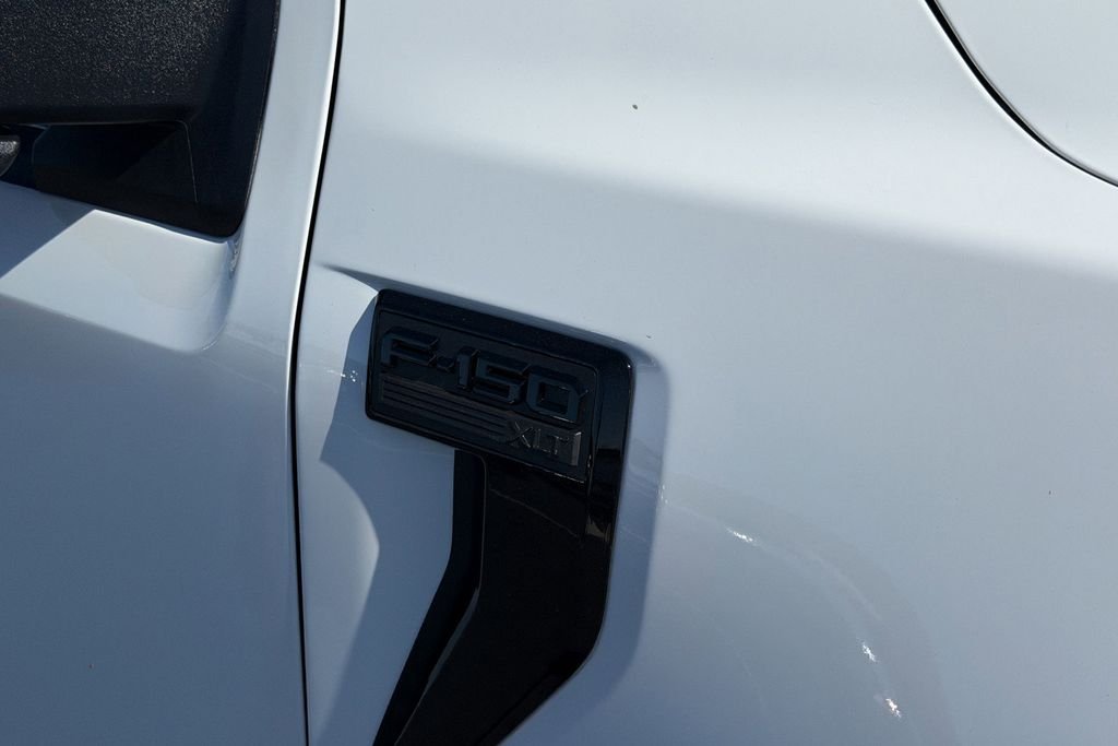 New 2026 White Ford XLT image 5