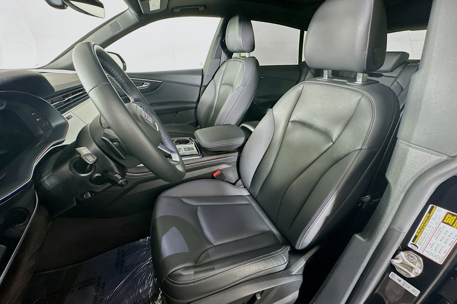 Used 2023 Mythos Black Metallic Audi Premium Plus image 17